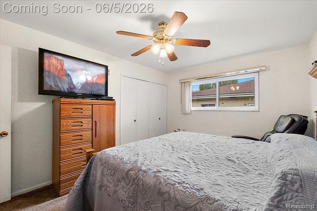 17141 Westhampton Road, Southfield, MI 48075
