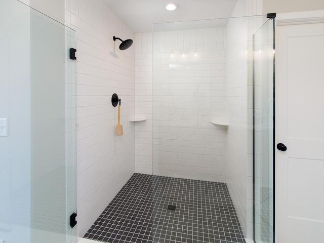 15831 Aquila Avenue, Savage, MN 55372