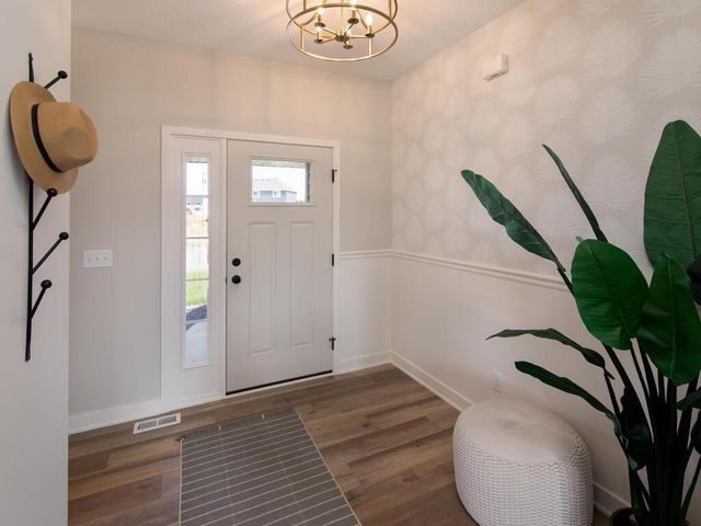 15831 Aquila Avenue, Savage, MN 55372