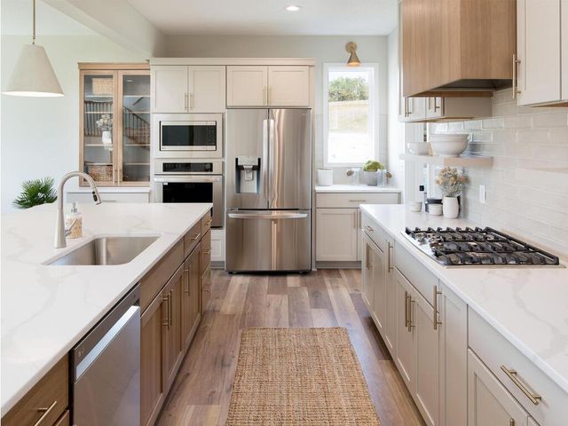 15831 Aquila Avenue, Savage, MN 55372