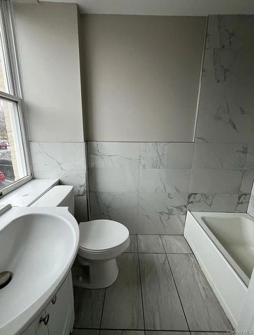 51 Greenwich Avenue 2, Goshen, NY 10924