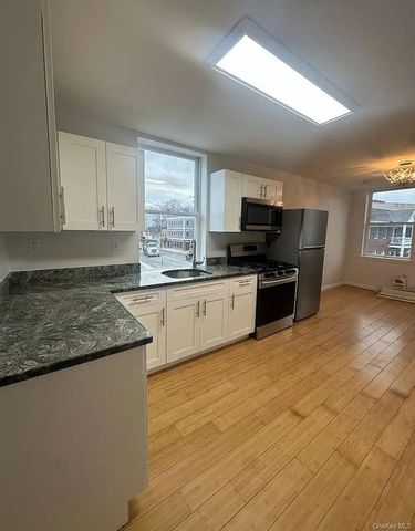 51 Greenwich Avenue 2, Goshen, NY 10924