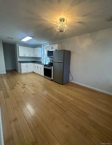 51 Greenwich Avenue 2, Goshen, NY 10924