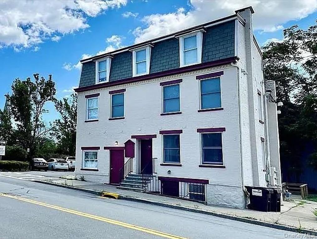 51 Greenwich Avenue 2, Goshen, NY 10924