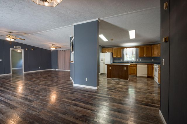 500 Pole Ridge Road, Somerset, KY 42501