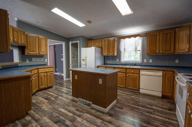 500 Pole Ridge Road, Somerset, KY 42501