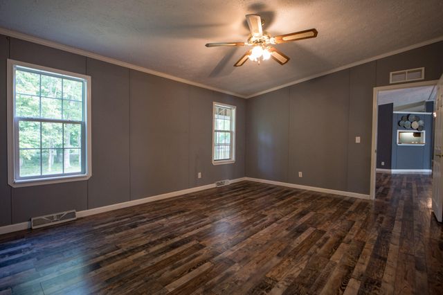 500 Pole Ridge Road, Somerset, KY 42501