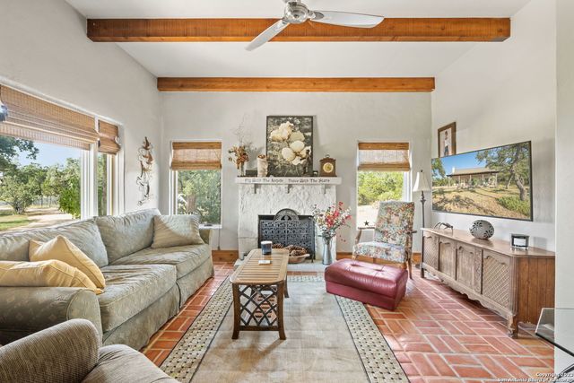 22840 scenic loop, San Antonio, TX 78255