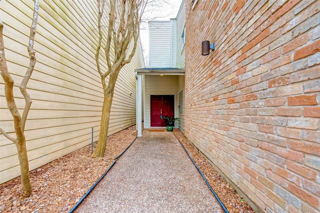 395 Rancho Bauer Drive, Houston, TX 77079