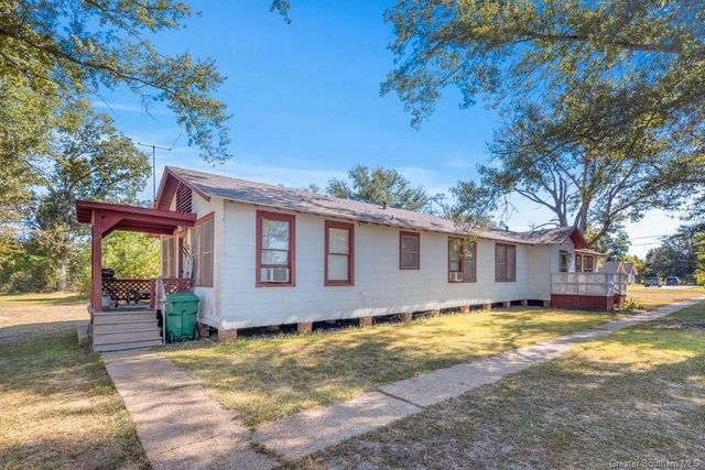 318 S Welty St Street, Iowa, LA 70647