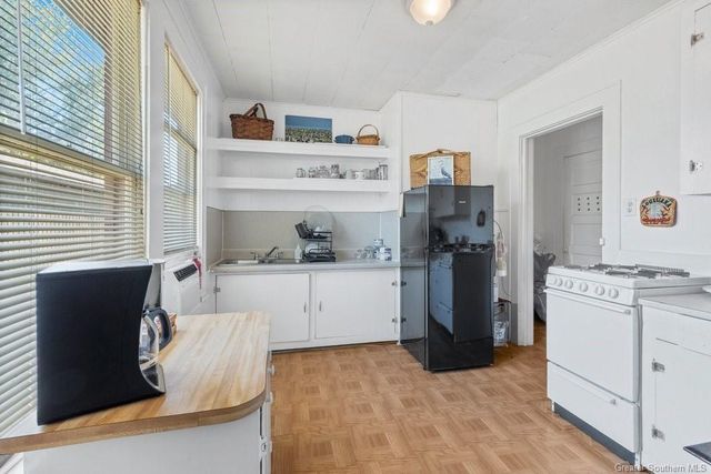 318 S Welty St Street, Iowa, LA 70647