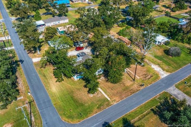 318 S Welty St Street, Iowa, LA 70647