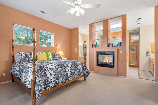 12116 Coral Dawn Road NE, Albuquerque, NM 87122