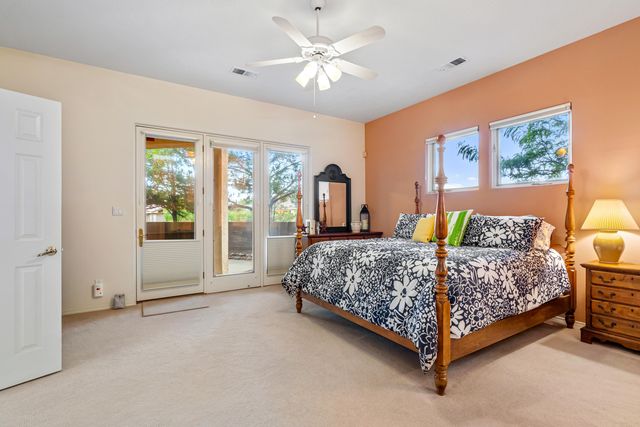 12116 Coral Dawn Road NE, Albuquerque, NM 87122