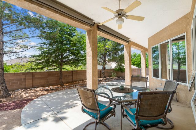 12116 Coral Dawn Road NE, Albuquerque, NM 87122