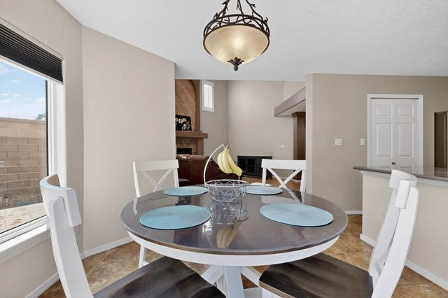 8424 GORDON SNIDOW Court NE, Albuquerque, NM 87122