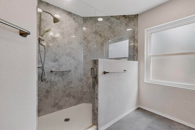 8424 GORDON SNIDOW Court NE, Albuquerque, NM 87122