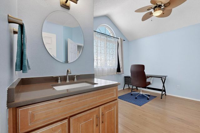 8424 GORDON SNIDOW Court NE, Albuquerque, NM 87122