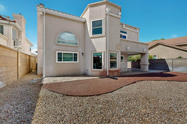 8424 GORDON SNIDOW Court NE, Albuquerque, NM 87122