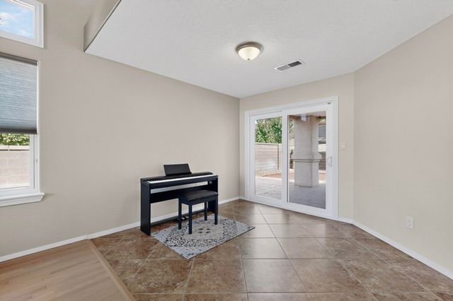 8424 GORDON SNIDOW Court NE, Albuquerque, NM 87122