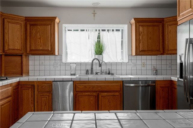 17835 Hayes Avenue, Lake Elsinore, CA 92530