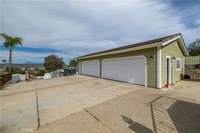 17835 Hayes Avenue, Lake Elsinore, CA 92530