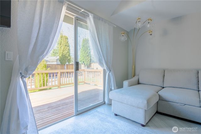 12022 SE 223rd DR, Kent, WA 98031