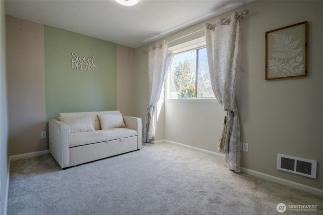 12022 SE 223rd DR, Kent, WA 98031