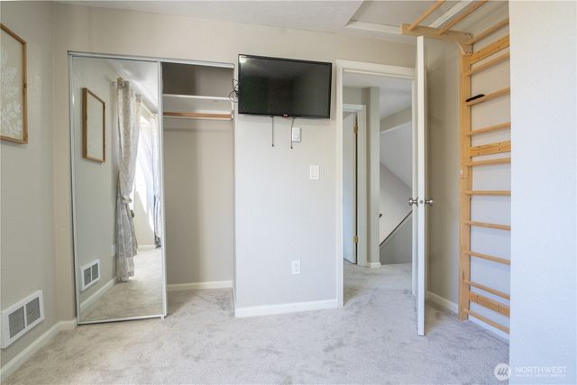 12022 SE 223rd DR, Kent, WA 98031