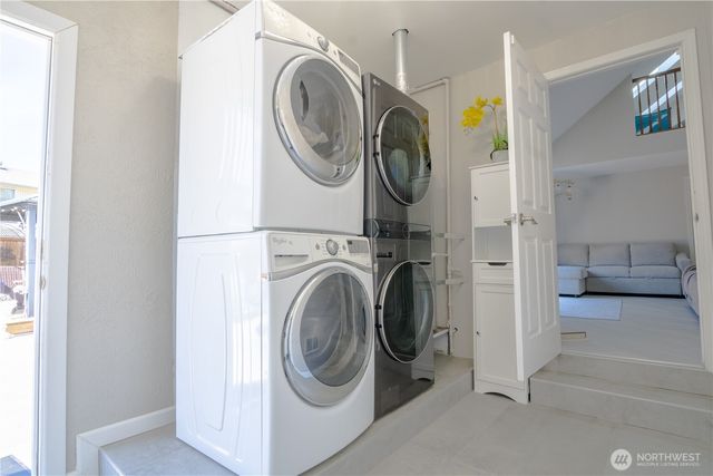 12022 SE 223rd DR, Kent, WA 98031