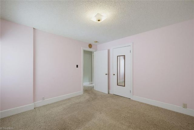 339 Petree Road, Winston-salem, NC 27106