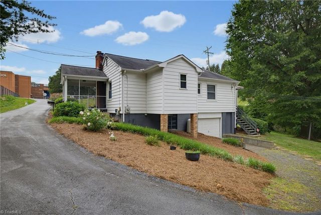339 Petree Road, Winston-salem, NC 27106