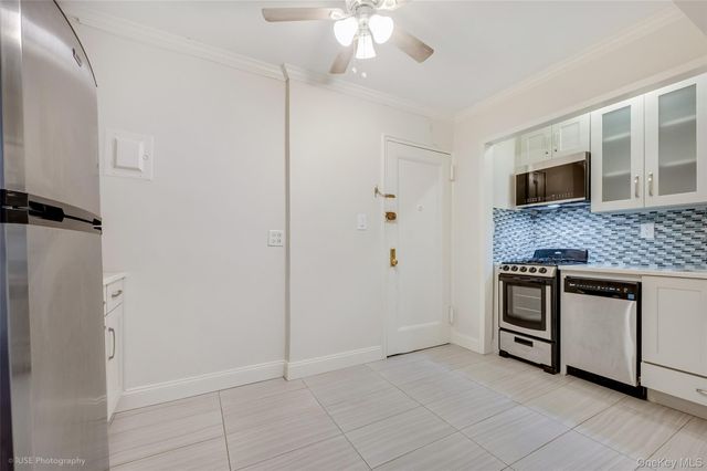 39-25 51st Avenue 3E, Woodside, NY 11377