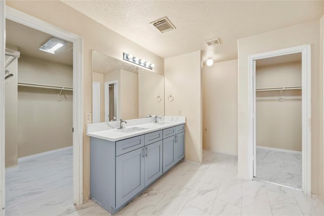 19526 Cliffsage Court, Cypress, TX 77433