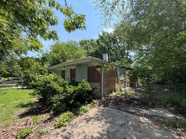 1513 Kasten Drive, Dolton, IL 60419