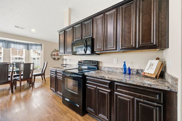 1077 Lizzie Ln., Surfside Beach, SC 29575