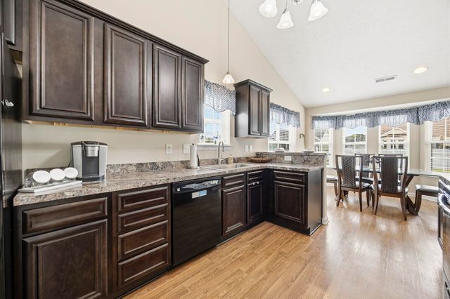 1077 Lizzie Ln., Surfside Beach, SC 29575