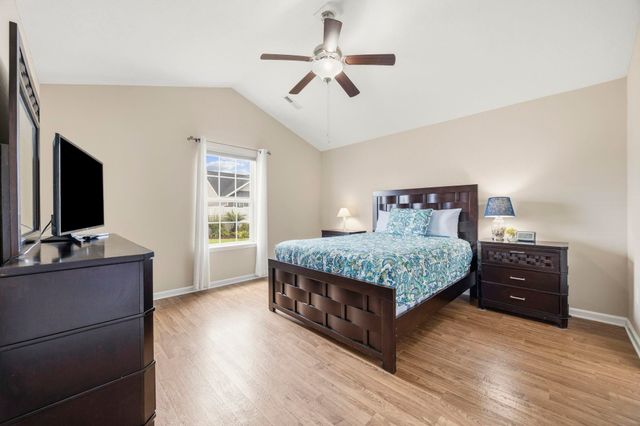 1077 Lizzie Ln., Surfside Beach, SC 29575