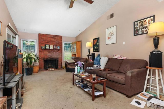 420 N Pacific St, San Marcos, CA 92069