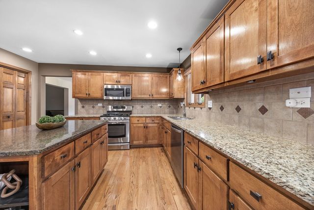 13138 Sunderlin Road, Plainfield, IL 60585