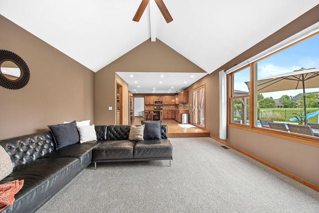 13138 Sunderlin Road, Plainfield, IL 60585