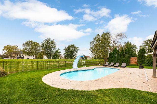 13138 Sunderlin Road, Plainfield, IL 60585