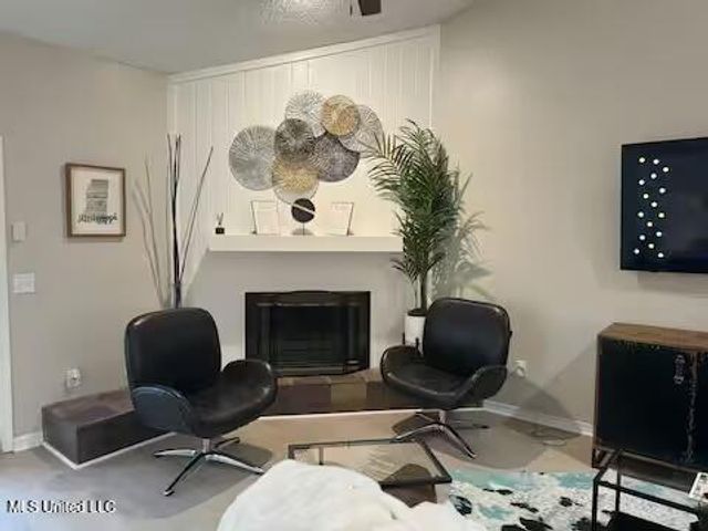 105 Northtown Drive, Jackson, MS 39211