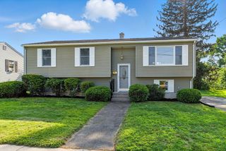 78 Saratoga Ave, Chicopee, MA 01013