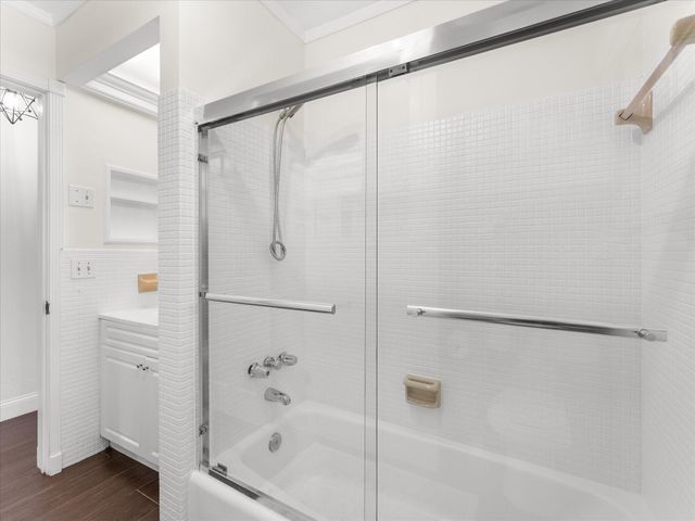 6250 SW 6th Street, Plantation, FL 33317