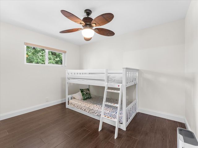 6250 SW 6th Street, Plantation, FL 33317