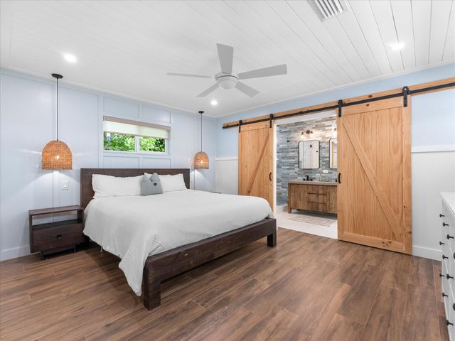 6250 SW 6th Street, Plantation, FL 33317