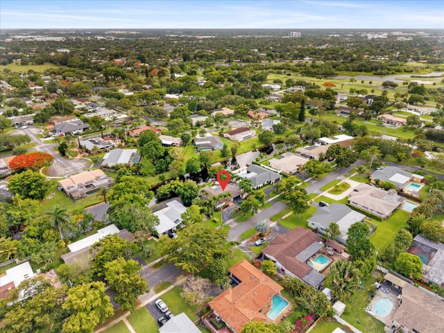 6250 SW 6th Street, Plantation, FL 33317