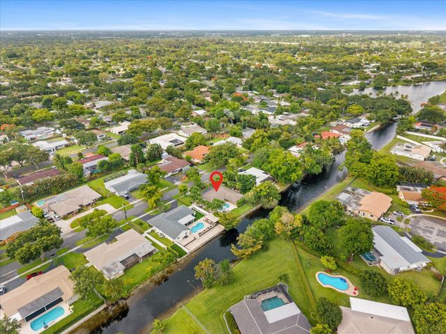 6250 SW 6th Street, Plantation, FL 33317