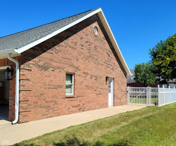 726 S Jordan Drive, Greensburg, IN 47240